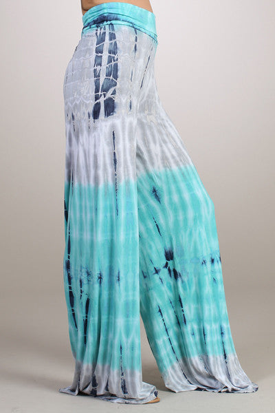 Cloudy Skies Print Bottoms-Aqua