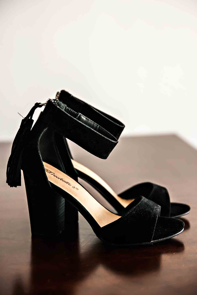 CYNDI HEEL SANDALS-BLACK