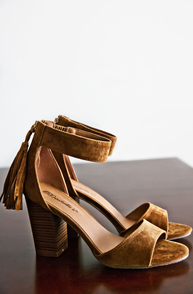 CYNDI HEEL SANDALS-TAN