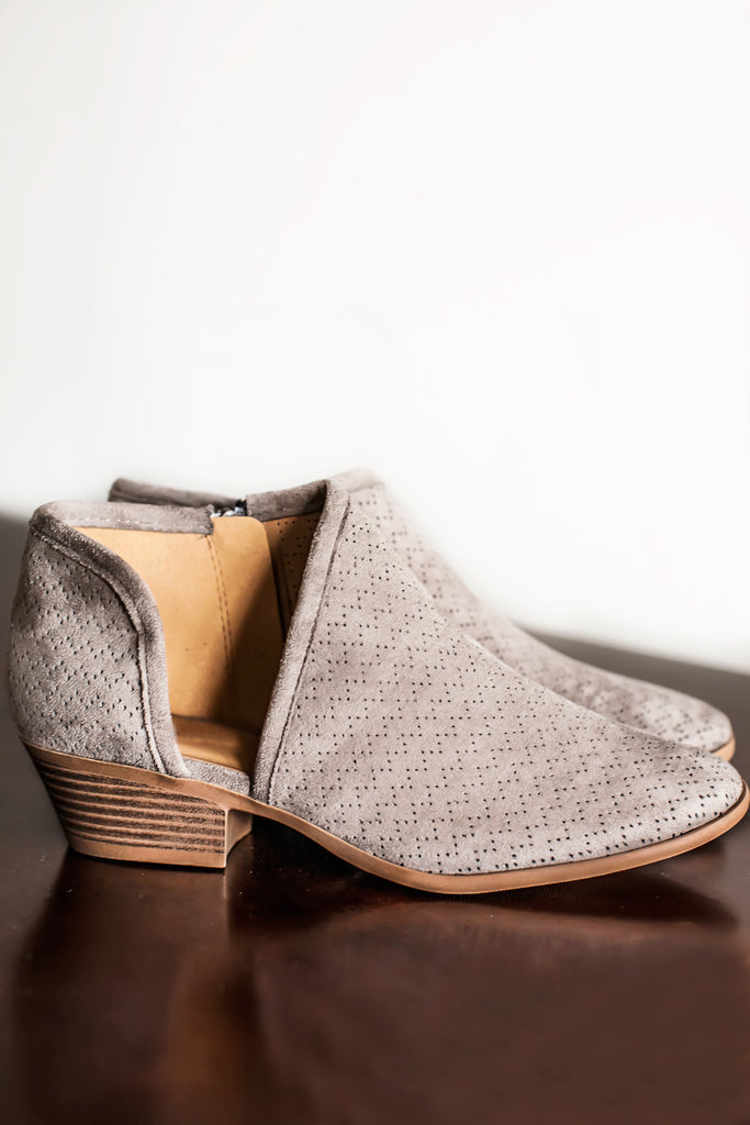 Steppin’ Out Ankle Boots-Grey