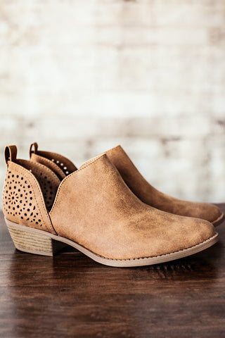 Rita Ankle Boots-Camel