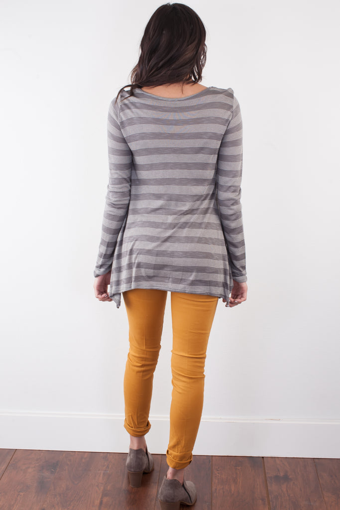 Nadia Top-Light Grey