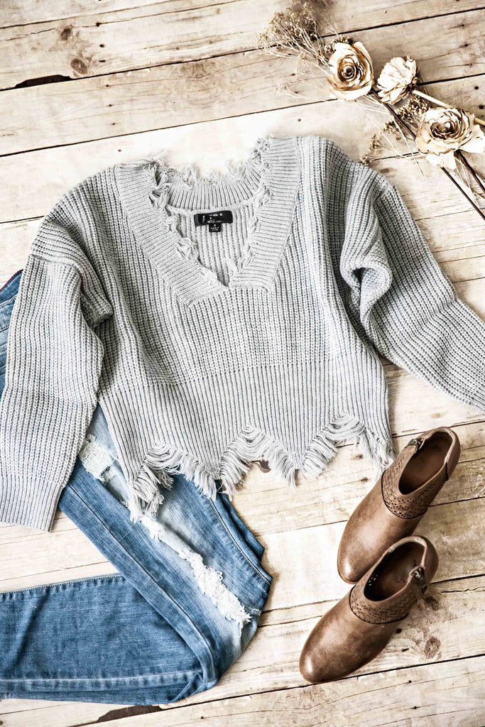 DEEP V-NECK DISTRESSED SWEATER TOP-GREY