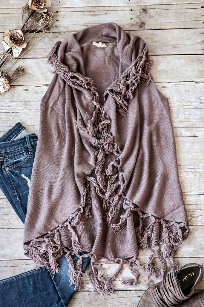 SOLID DRAPED FRINGE TRIM VEST-MOCHA