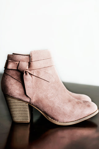 Remi Ankle Boots-Blush