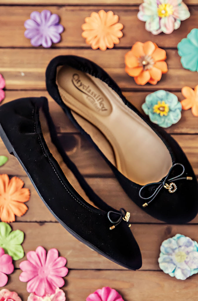 Essential Flats-Black