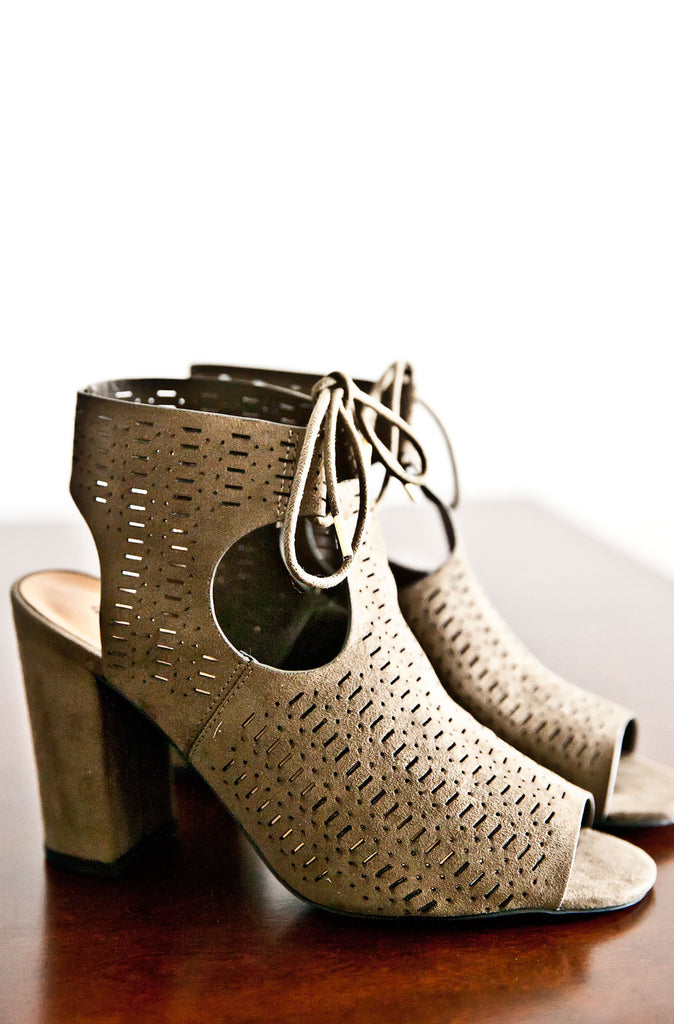 Breakaway Heel Shoes