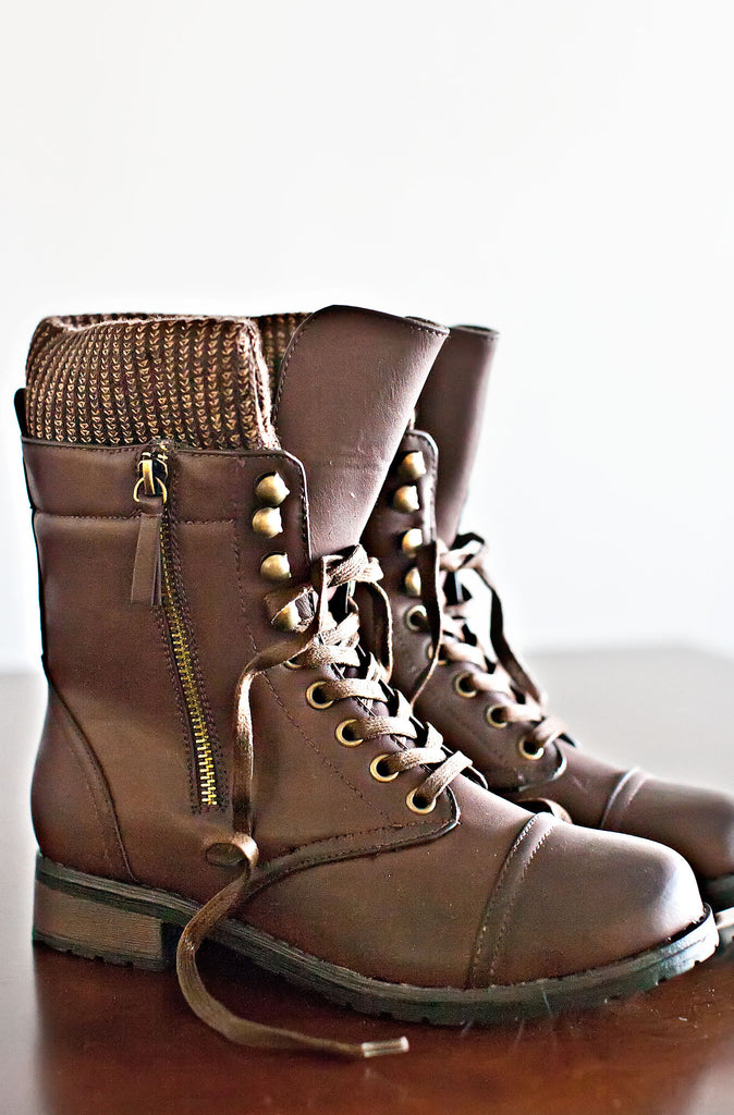 Briarwood Lace-Up Boots