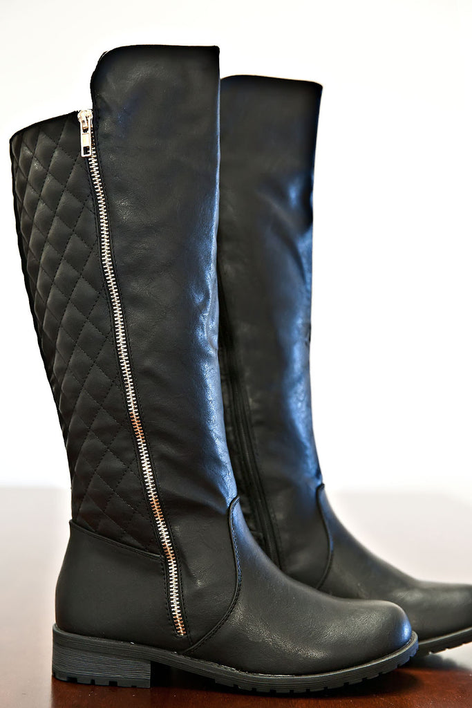 City Sidewalk Quilted Boots-Black