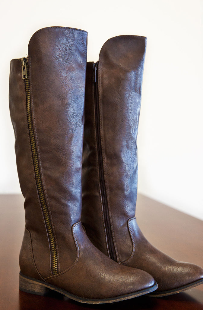 Cozy Cabin Boots-Brown