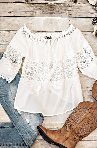 Crochet Lace Details Off The Shoulder Top