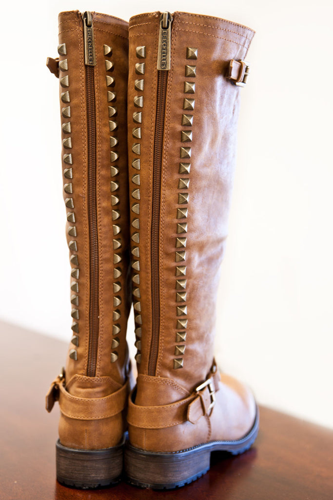 Dirt Road Studded Boots- Tan