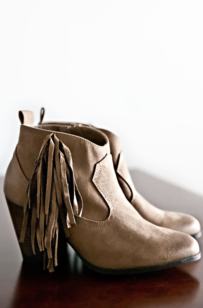 Far Hills Ankle Boots-Taupe