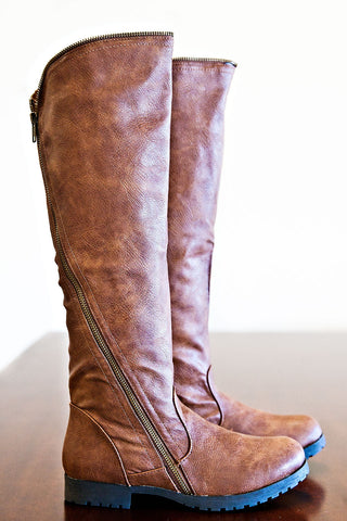 Foothills Trail Boots