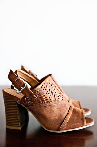 Hilda Shoes-Camel