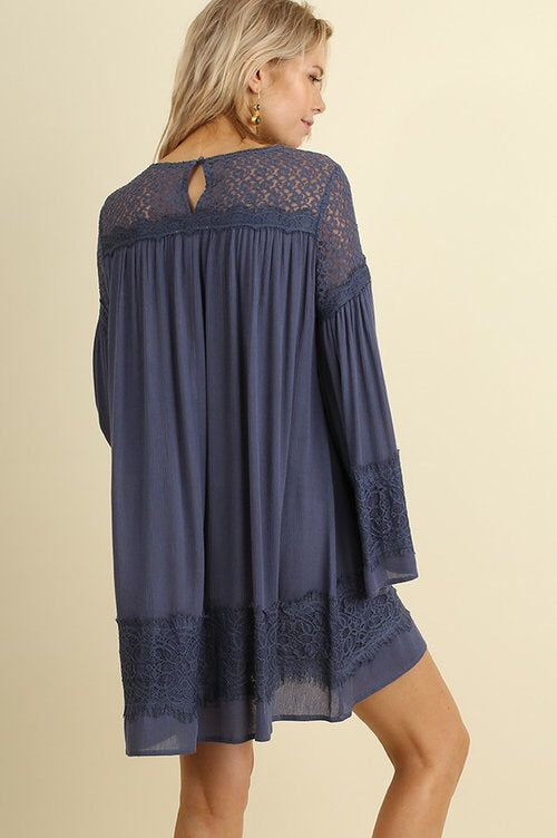 Bell Sleeve Lace Details Dress