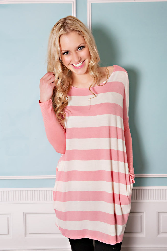 Lounging Around Striped Top-Black/White