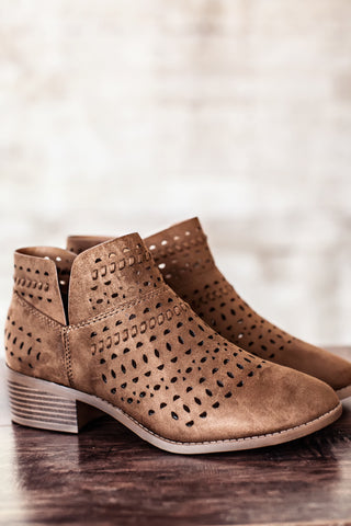 New Frontier Ankle Boots-Brown