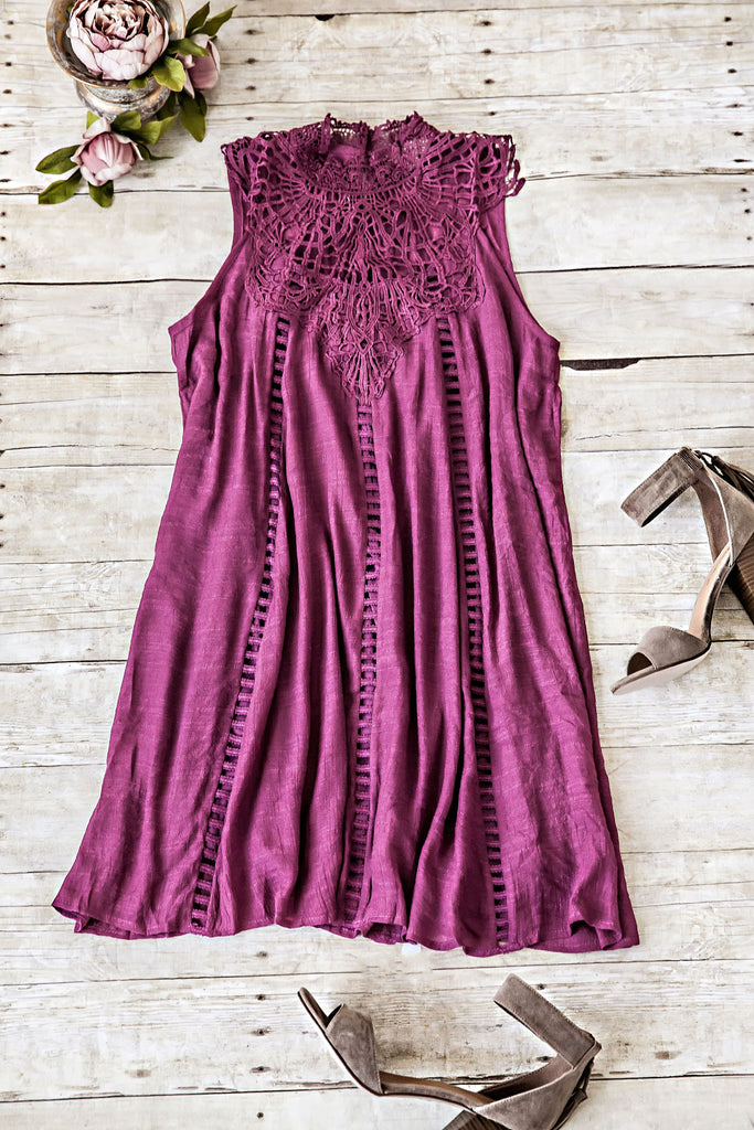DHALIA LACE CROCHET DRESS-PLUM