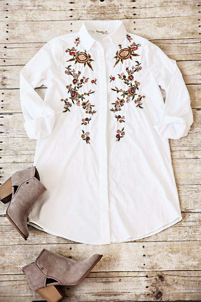 EMBROIDERED BUTTON UP DRESS-WHITE