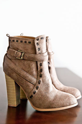 ASHEVILLE BOOTIES-TAUPE