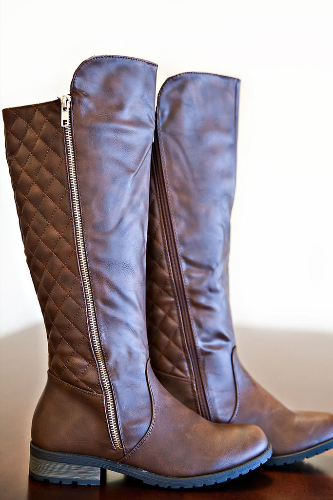 City Sidewalk Quilted Boots-Brown