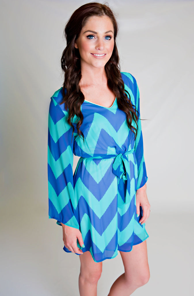 Melon Drop With Sleeves Chevron Dress In Blue
