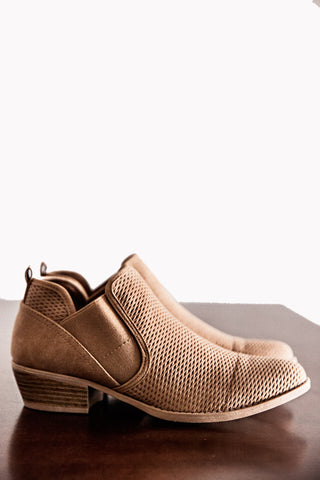 FALLON ANKLE BOOTIES