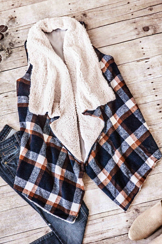 PLAID FAUX FUR LINING VEST-NAVY