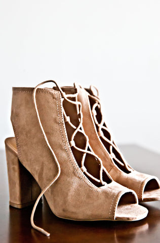 Las Palmas Heel Shoes-Taupe