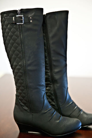 Show Your Style Quilted Boots-Black