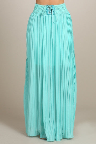 Lovely Moments Pleated Skirt