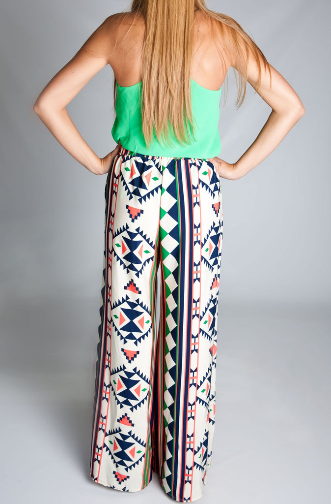 Scenic View Print Bottoms